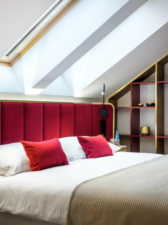 Golden Queen Deluxe Jacuzzi Apartments - Old Town Krakow Dış mekan fotoğraf