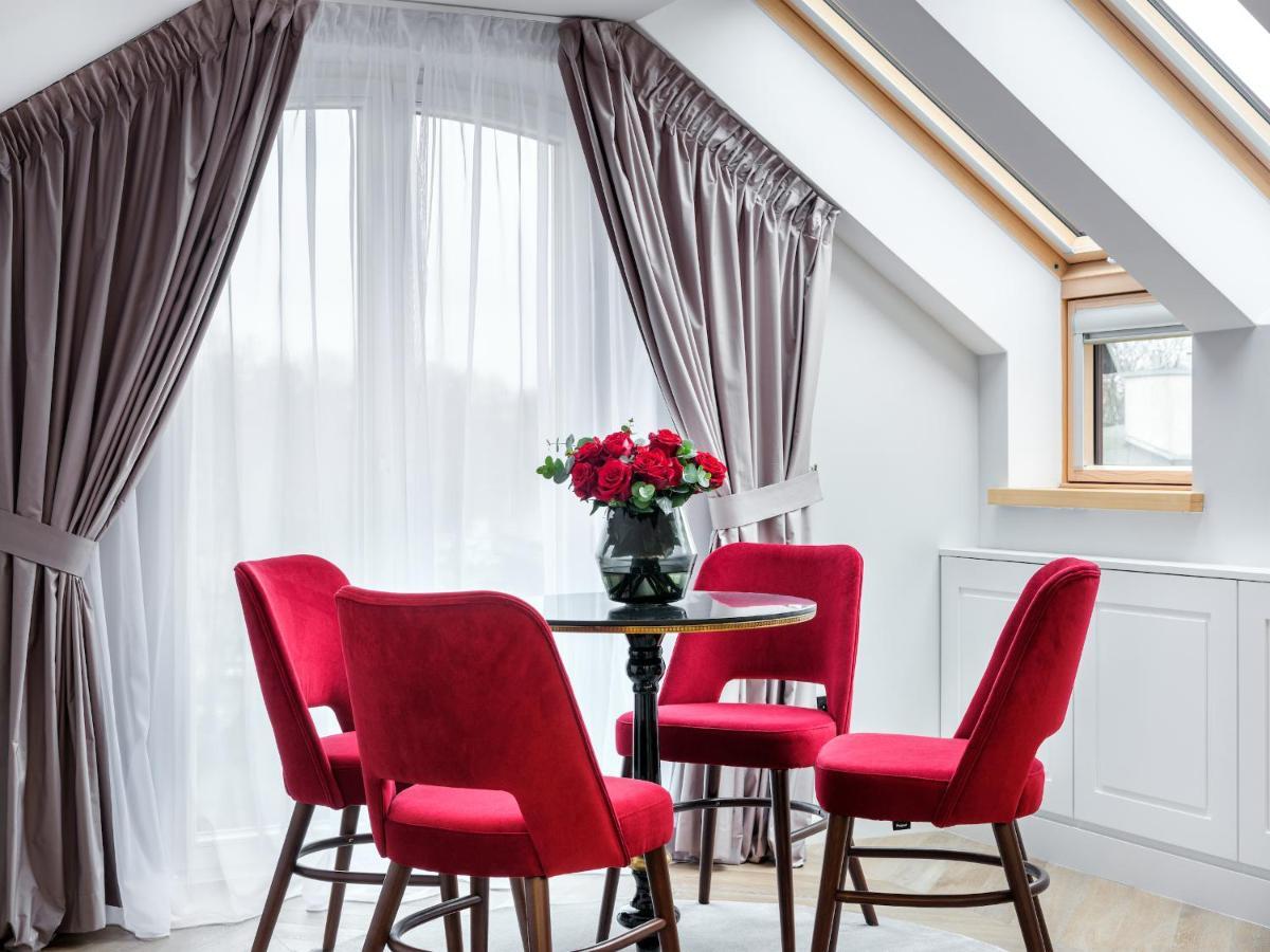 Golden Queen Deluxe Jacuzzi Apartments - Old Town Krakow Dış mekan fotoğraf